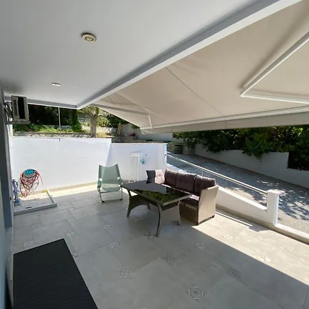 Akti Elia Apartamento