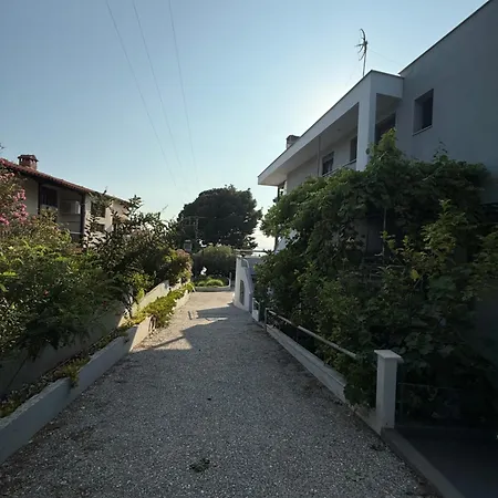 Akti Elia Apartment *