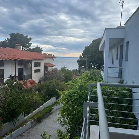 Apartment Akti Elia *